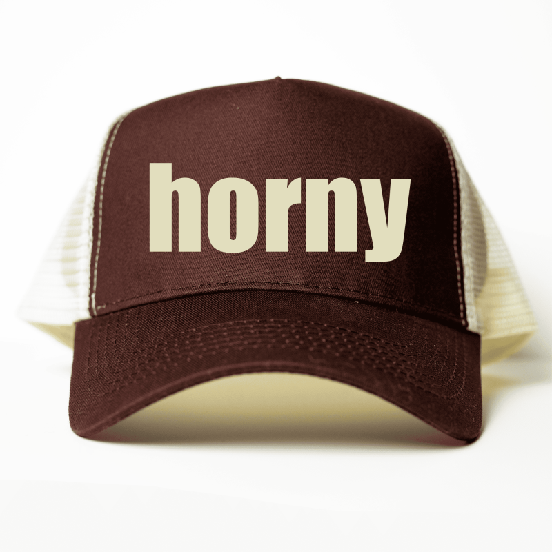 Gorra trucker Horny color chocolate y caramelo - Vista frontal